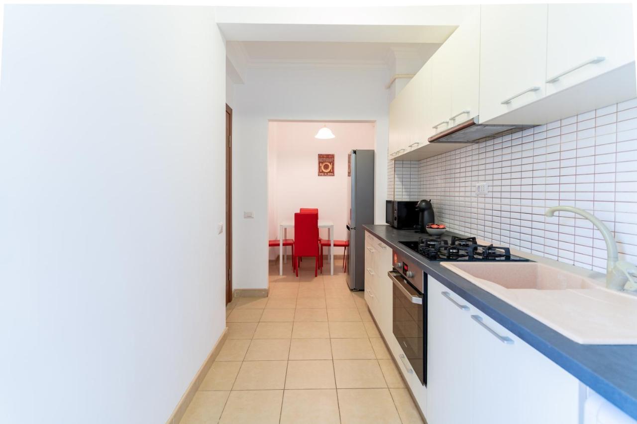 Luca Solid Residence 마마이아 외부 사진
